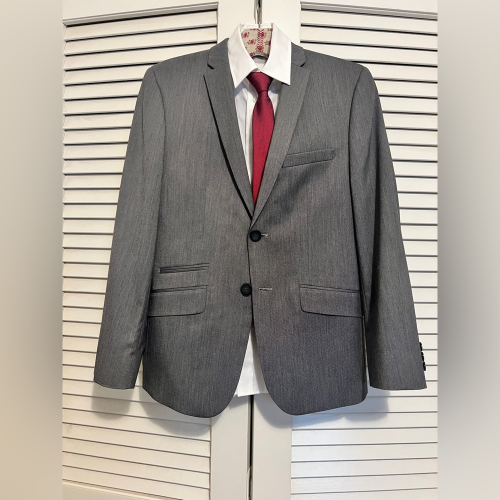 NWT Classic Gray Kids Suit with Red Tie 14SK JACKET/ 12SK PANTS/4-pc set